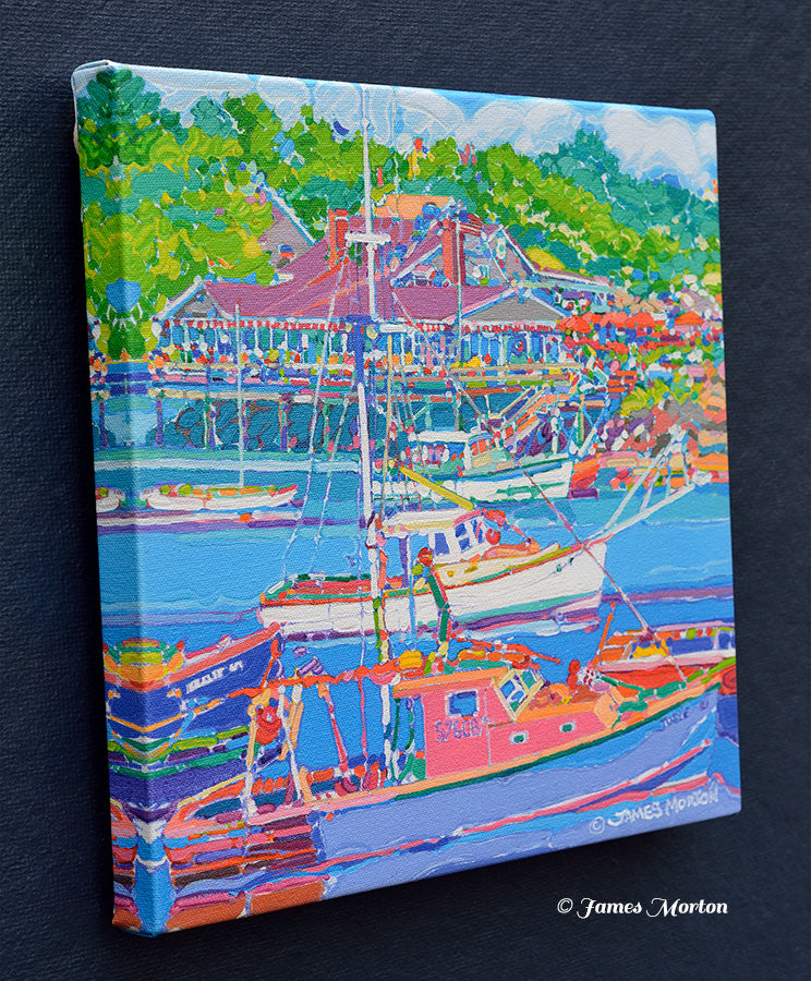 Left angle of stretched canvas showing image-wrapped edge, Perkins Cove Maine lobster boats scene.